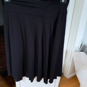 Black skirt. Lightweight. Rayon/spandex.